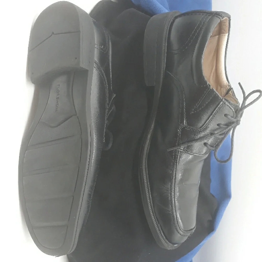 FLORSHEIM SHOES